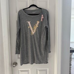 Victoria Secret Gray Long Sleeve Sleep Top with Floral V Design